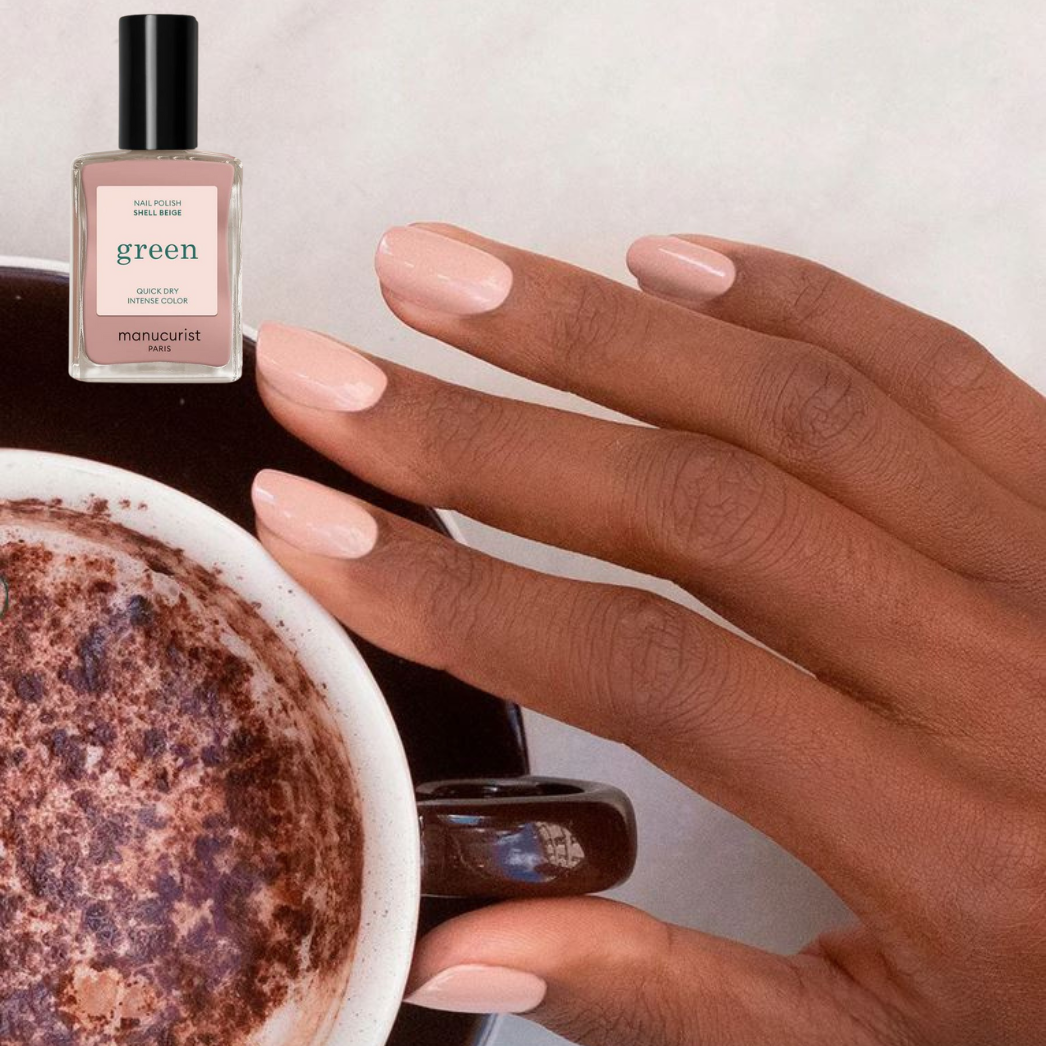 Groene vernis van Manucurist
